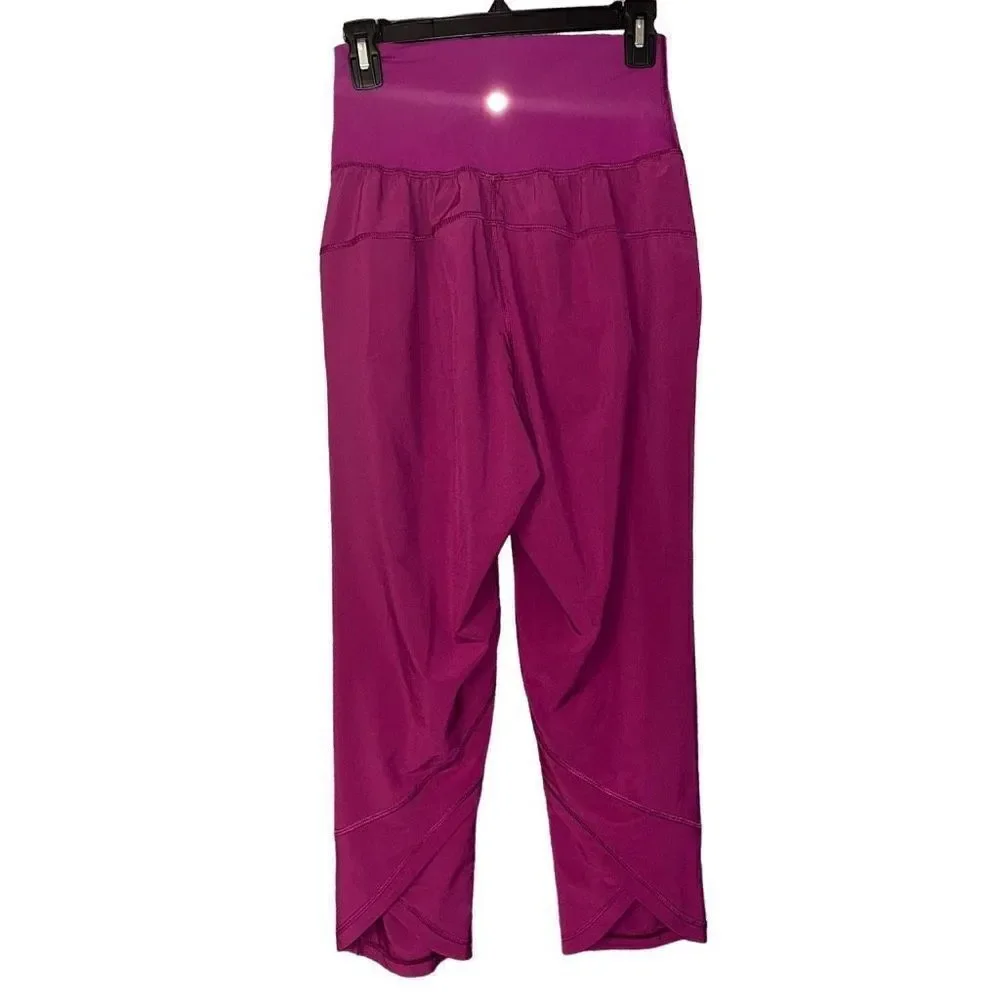 Lululemon Magenta High Rise Cropped Jogger Pants Tulip‎ Hem Purple Size 6